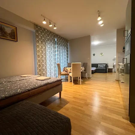 Apartman In Garden Towers