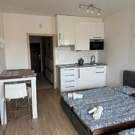 Apartman In Garden Towers Prága
