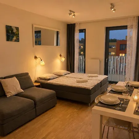 Apartamento In Garden Towers Praga