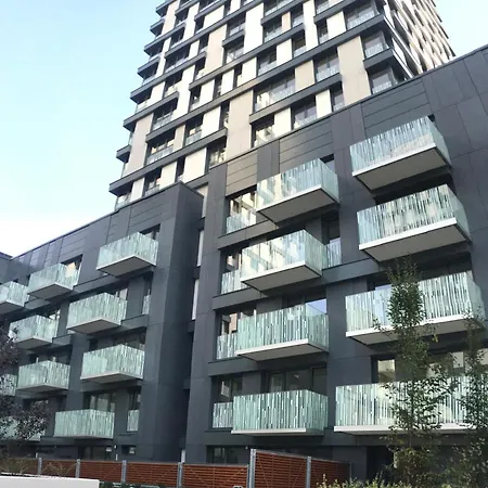 In Garden Towers Lejlighed